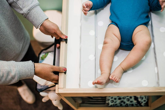TOMMEE TIPPEE Easi Change organizator pliabil pentru masa de schimbat 38 cm