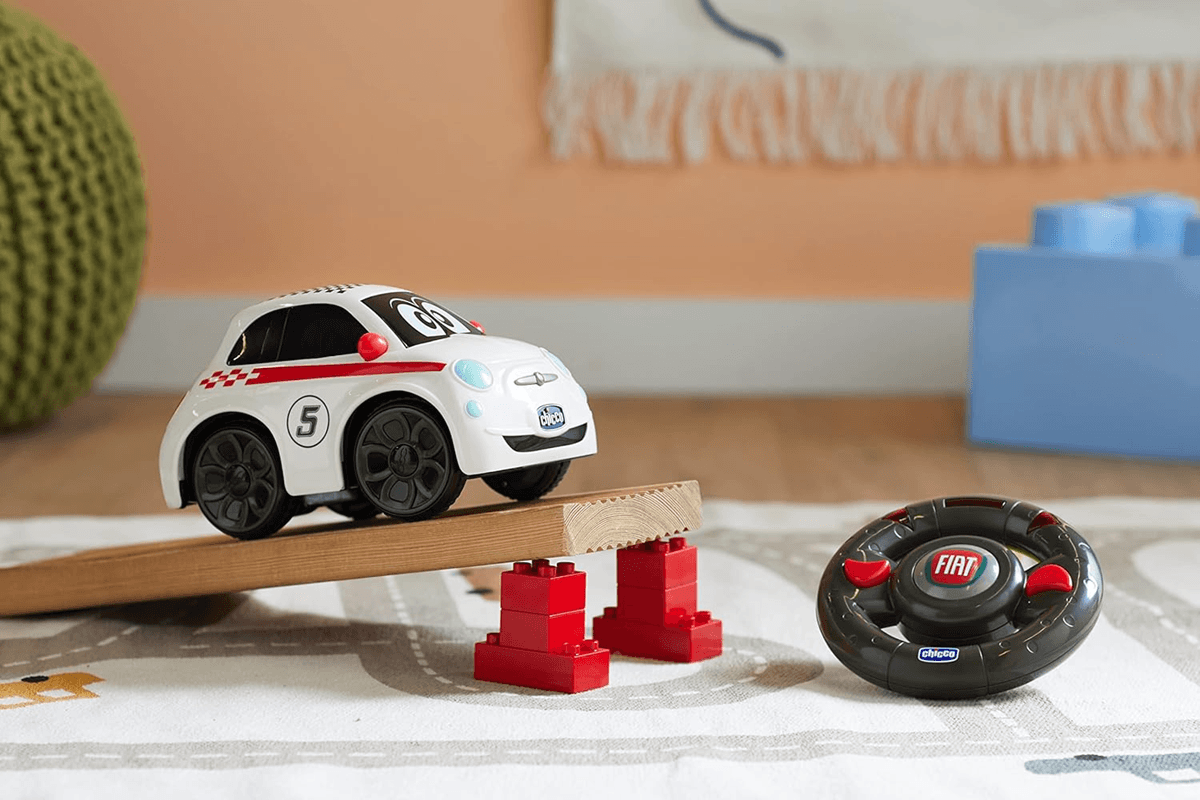 CHICCO Fiat 500 remote-controlled car 13 x 22 cm