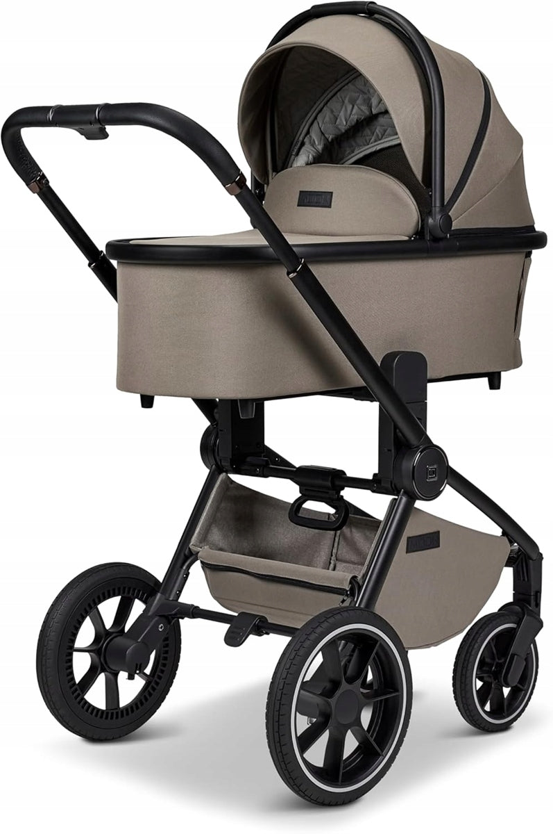 MOONadapter for pushchair and car seatcolour blackmaterial plasticNewly sold conditionVisually the adapters