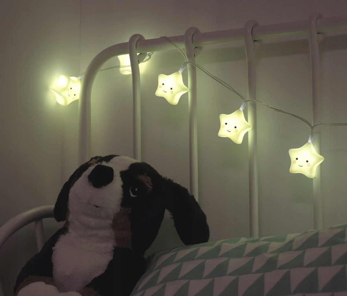 REER Lumilunight lightage 3 l+colour yellowdimensions 3.9 x 4.1 cmbatteries 3 x AAA (not supplied)material