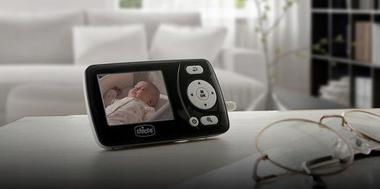 CHICCO Deluxe elektronická pestúnka 4,3" FHSS