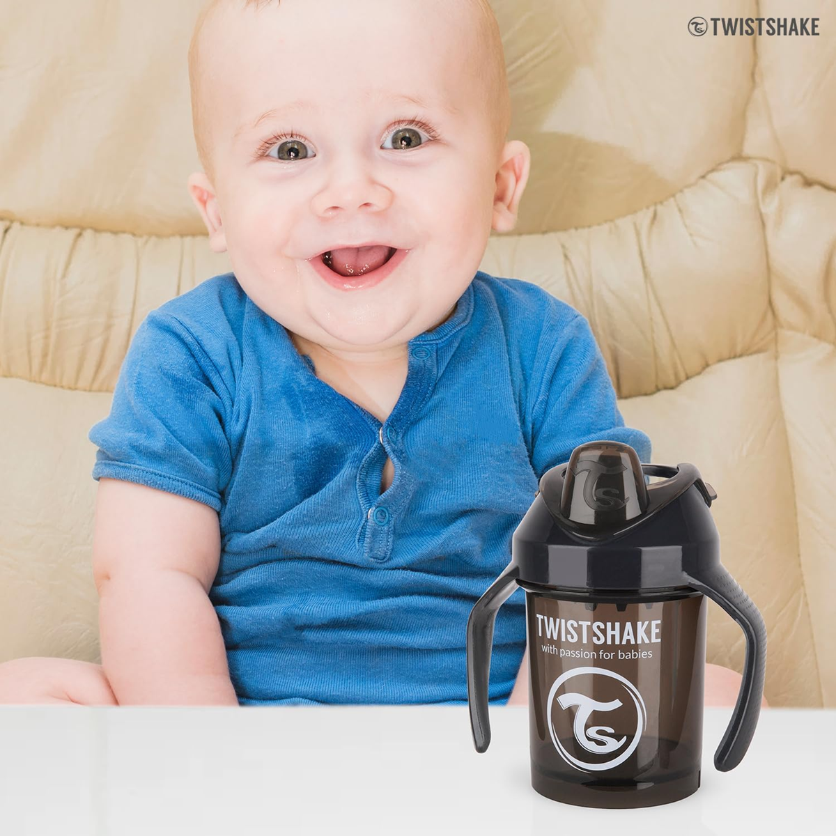 TWISTSHAKE Mini Cup netekoucí hrnek s náustkem a mixérem 230 ml 4 m+