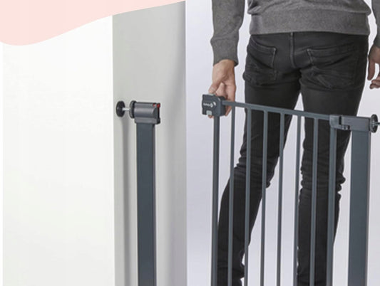 SAFETY 1ST SecureTech Metal poartă de siguranță pentru scări fără prag 73-80cm