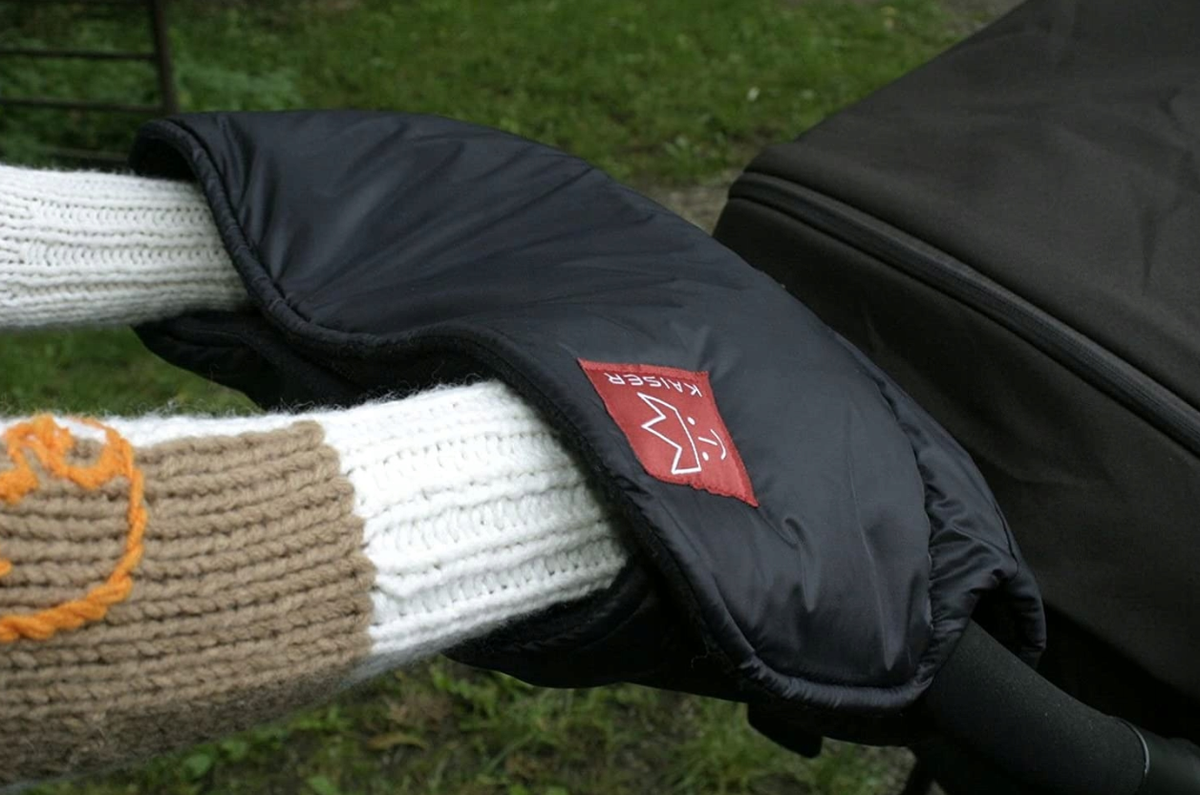 KAISER pram muffWarm fleece inside, wood-resistant top navy blueused condition Keeps hands warmUniversal