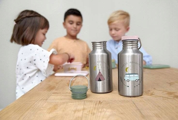 LASSIG Adventure water bottle + 2 lids