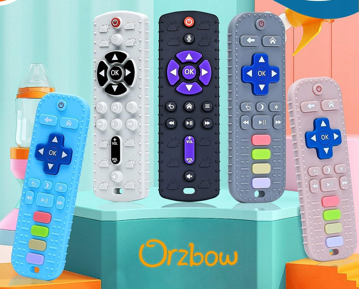 ORZBOW silicone teether 5.2 x 16.5 cm PILOT + hanger