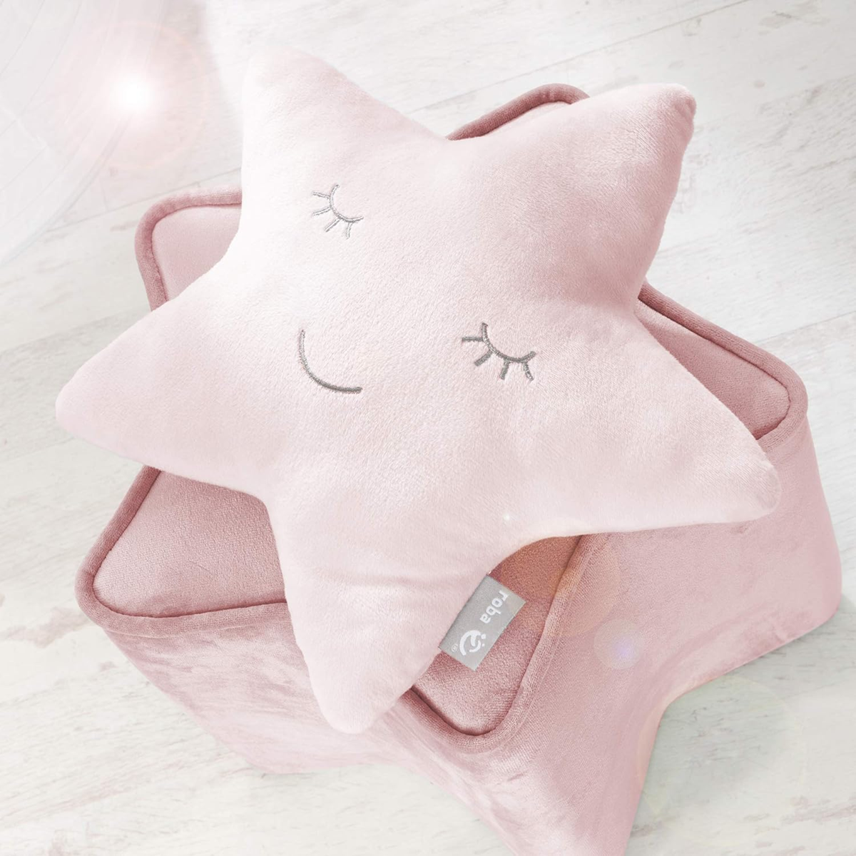 ROBA Style decorative pillow