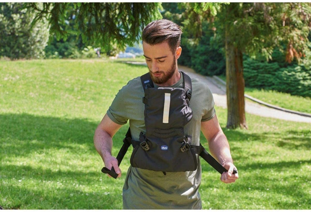 CHICCO EASY FIT ergonomic baby carrier