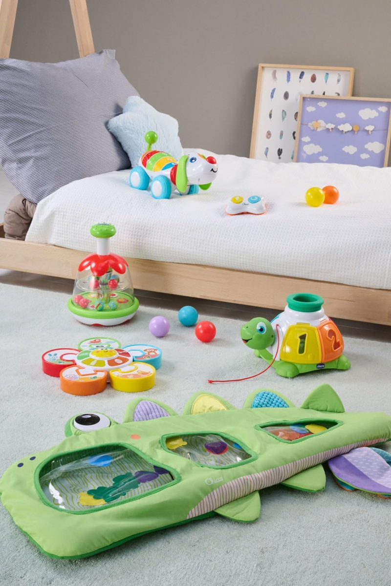 CHICCO Rainbow Spinner spinner with a meadow motif