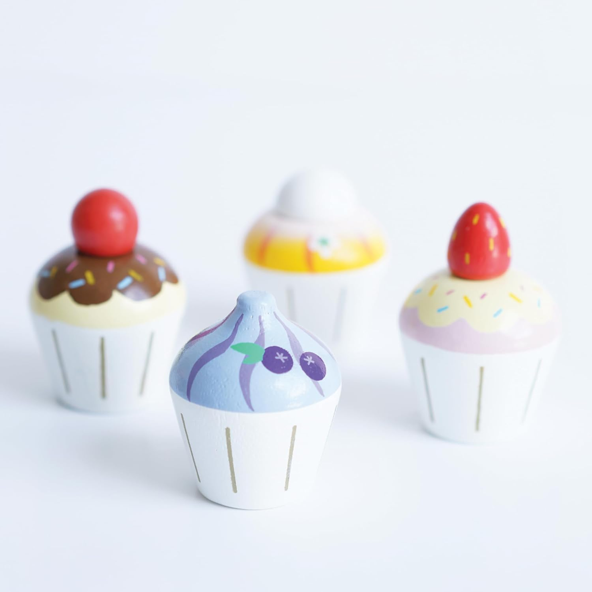 LE TOY VAN fa cupcake-ek, 4 darab