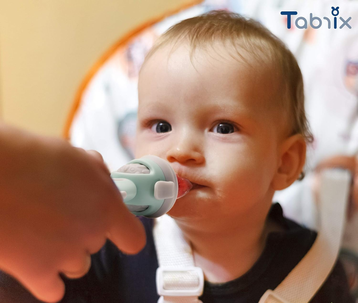 TABRIX kousátko podavač na ovoce pro děti 3 m+ 2 kusy 6 náustků