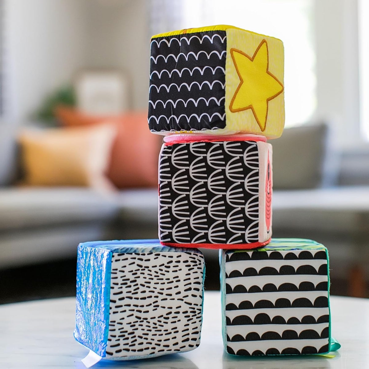 BABY EINSTEIN Explore & Discover Blocks měkké vzdělávací kostky 4 kusy