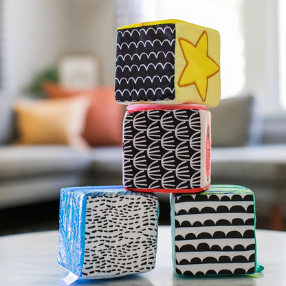 BABY EINSTEIN Explore & Discover Blocks měkké vzdělávací kostky 4 kusy