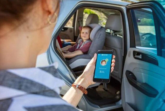 MAXI-COSI snímač tlaku podložka do autosedačky BLUETOOTH
