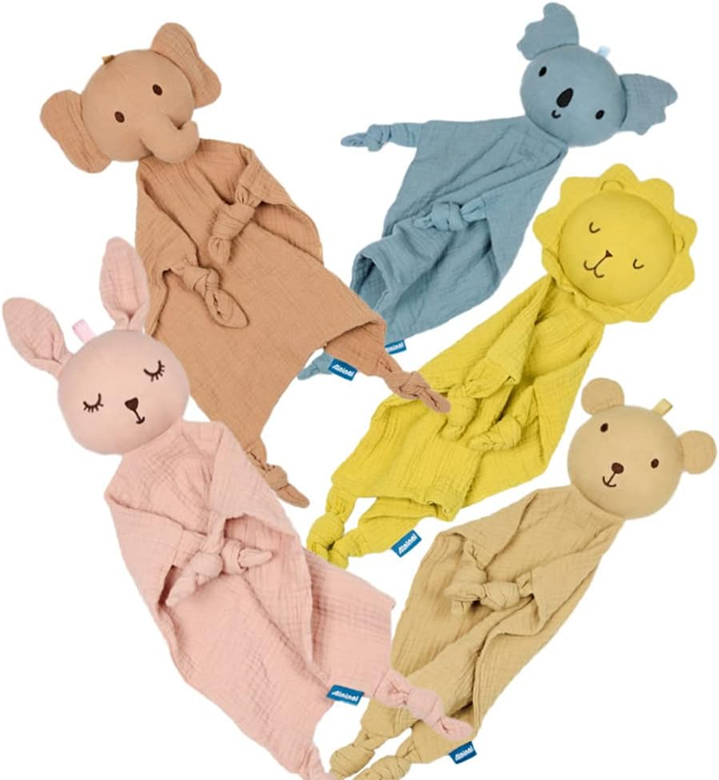 AMARI comforter, bib, teether (may differ visually)