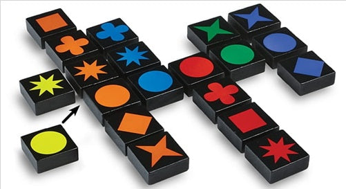 999 GAMES Qwirkle hra 108 dřevěných dlaždic + pouzdro