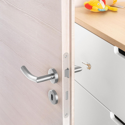 REER HandleGuard silikonový chránič na kliku 13 cm 2 kusy