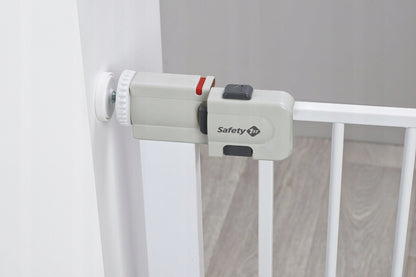 SAFETY 1ST Flat Stepstair gatecolour as per first photonew condition