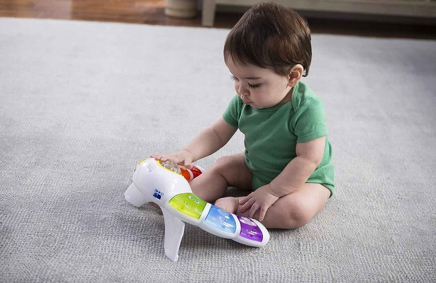 BABY EINSTEIN Lichtpanel mit Rassel, Melodien und Wörtern in 3 Sprachen – Produktbild 5