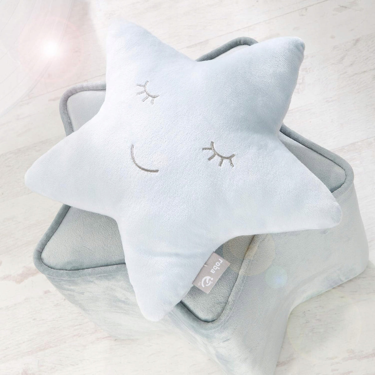 ROBAdecorative pillowage 0+Post-sale condition, almost perfect, replacement packaging
