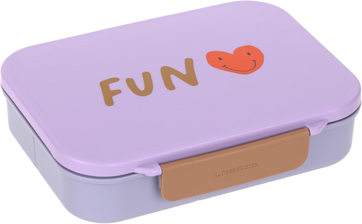 LASSIG Bento lunch box with a little heart motif