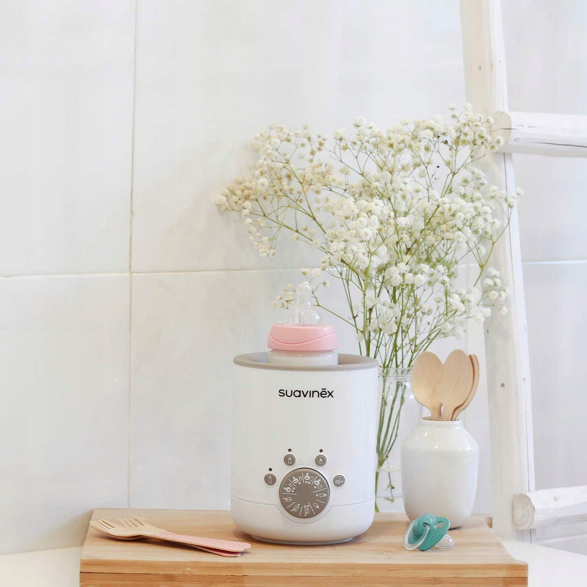 SUAVINEX bottle and jar warmer