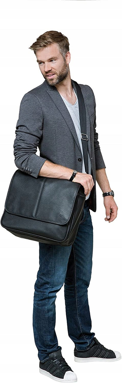 LASSIG Tender Toby nappy bag and accessories