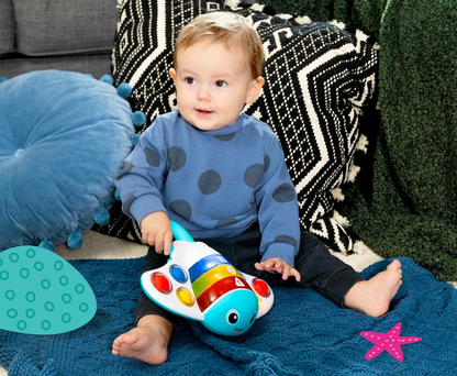 BABY EINSTEIN Pop & Explore interaktivní rejnok ve 3 jazycích 6 m+