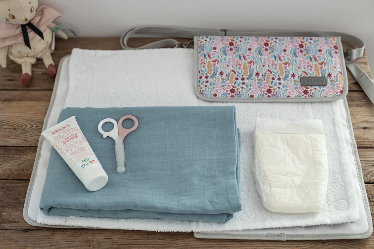 BEABA organizer for diapers and wipes + changing mat