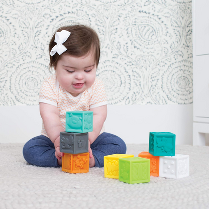 INFANTINO Senso Balls, Blocks & Buddies silikonové hračky 20 kusů