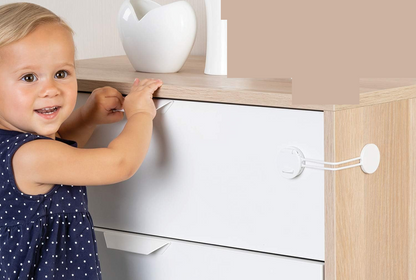 REER Multi-Lock cabinet and drawer safety lock
