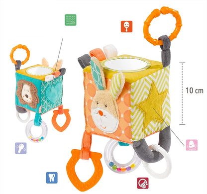 FEHN Activity Cube plyšová závěsná kostka s chrastítkem 10 × 10 cm