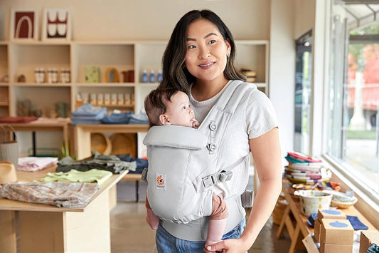 ERGOBABY ADAPT SoftTouch Cotton ergonomikus babahordozó 3,2-20 kg
