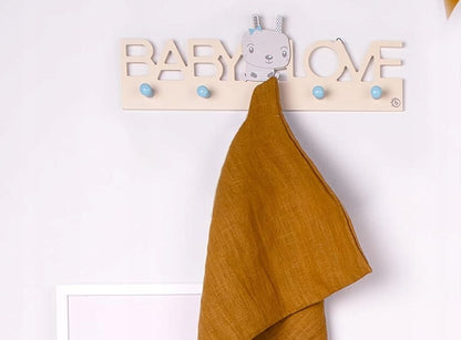 BIECO Baby Love dřevěný věšák s 5 háčky ZAJÍC