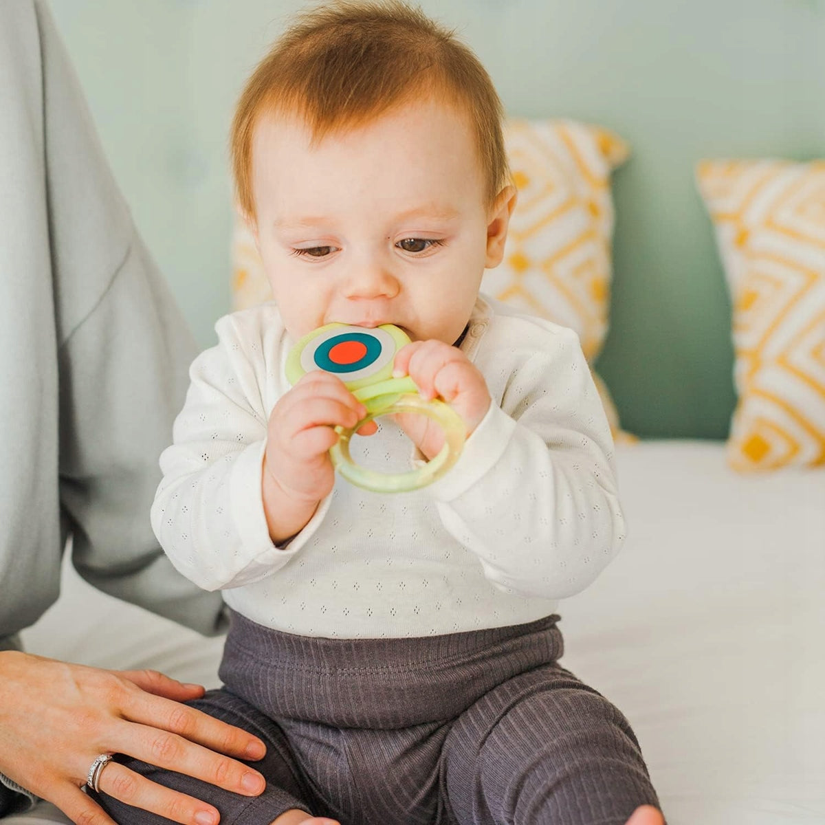SUAVINEX butterfly wedding teether