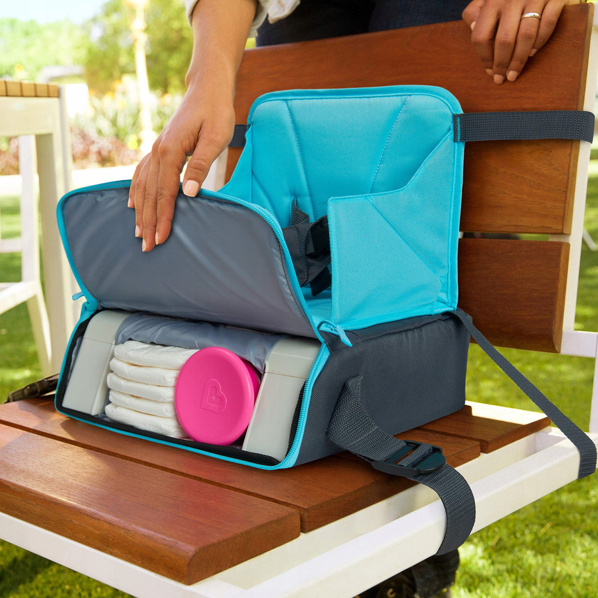 Munchkin Travel Booster cestovní sedátko ke krmení 12–36 měsíců — obrázek 2
