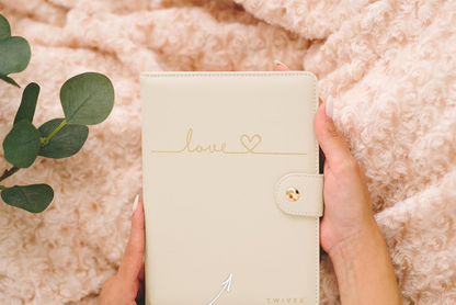 TWIVEE Love etui na kartę ciąży