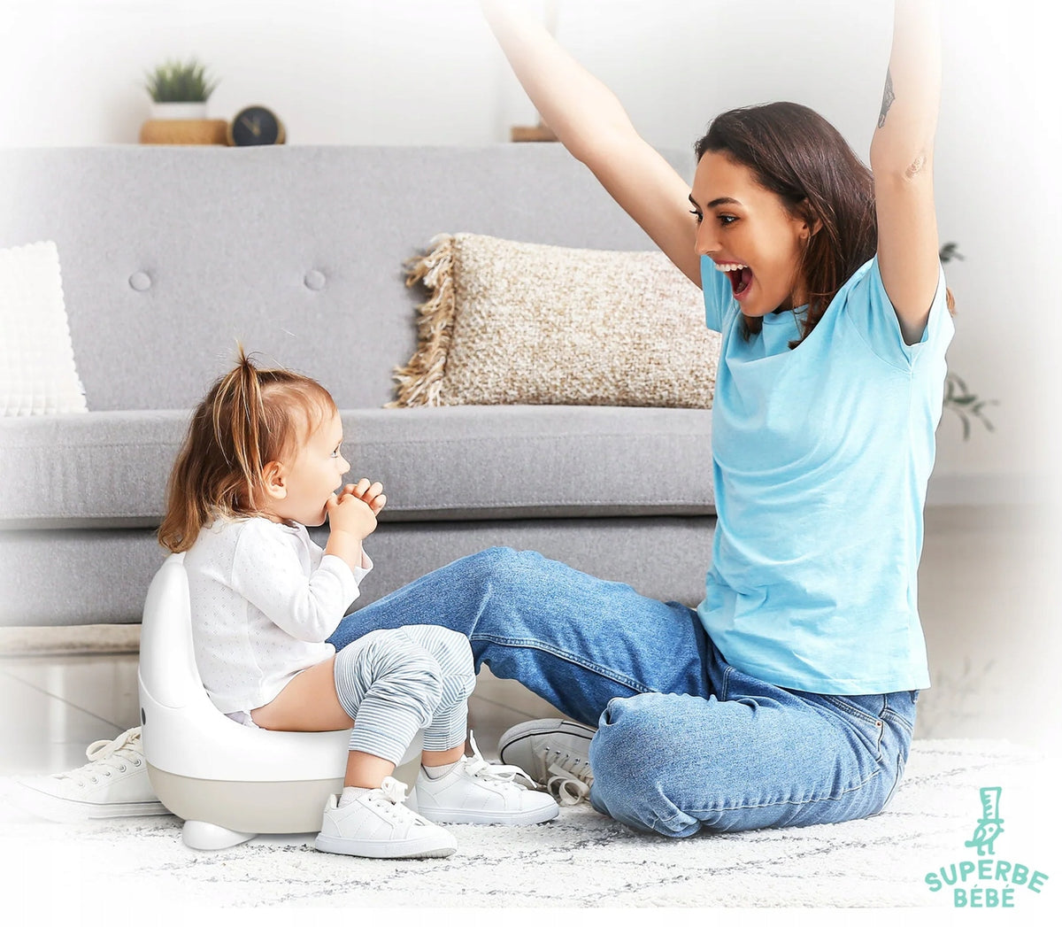 SUPERBE BEBEpotty with removable insert and covercolour white and bluedimensions shown in one of the