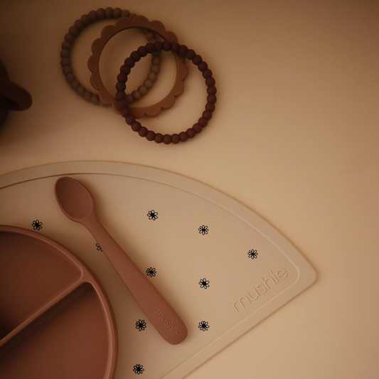 MUSHIE silicone placemat, plate mat