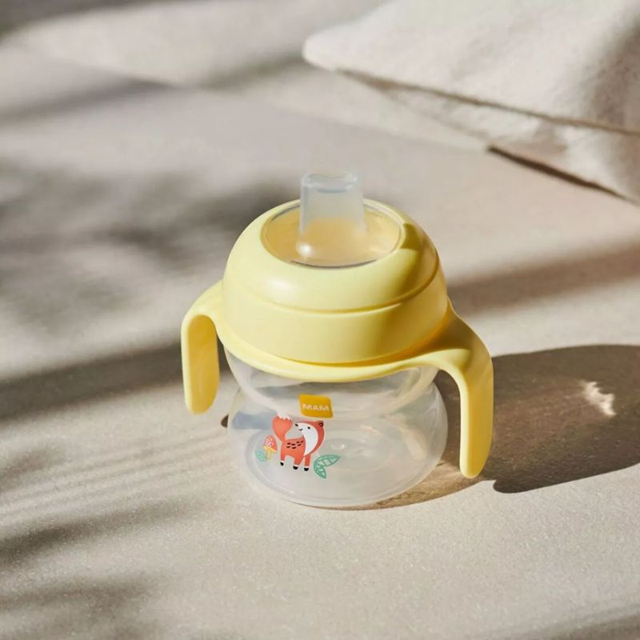 MAM Starter Cup hrnek proti rozlití 150 ml 4 m+ LIS