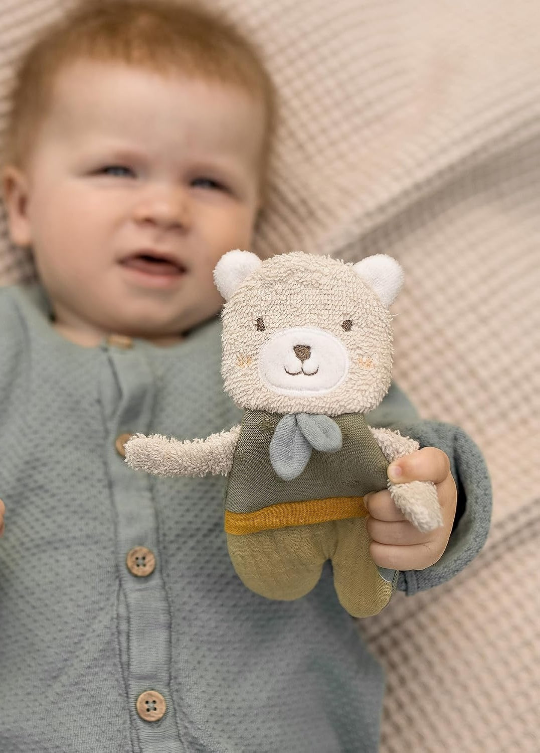 FEHN Natur crinkly organic cotton toy MIŚ 17 cm