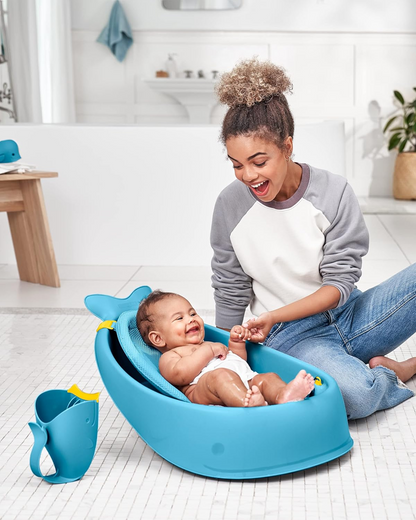 SKIP HOP Moby Rinser container for rinsing hair