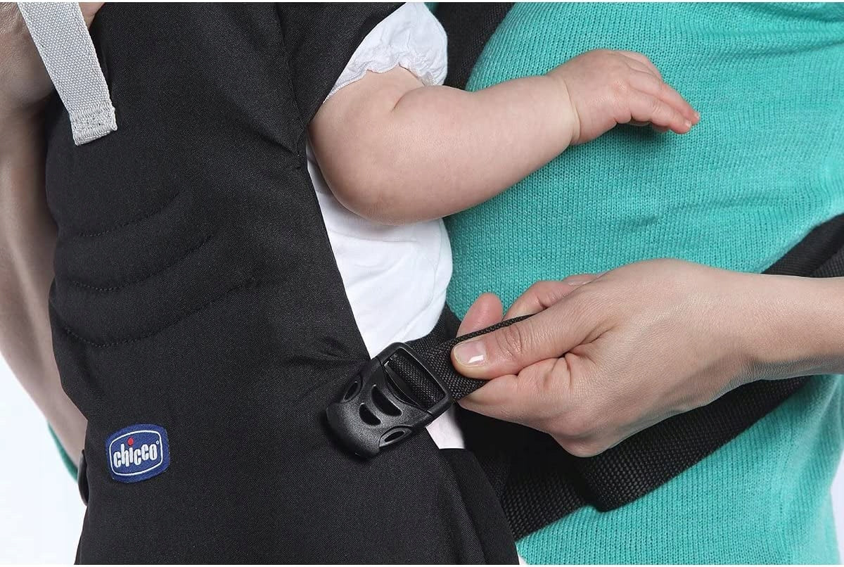 CHICCO EASY FIT ergonomic baby carrier