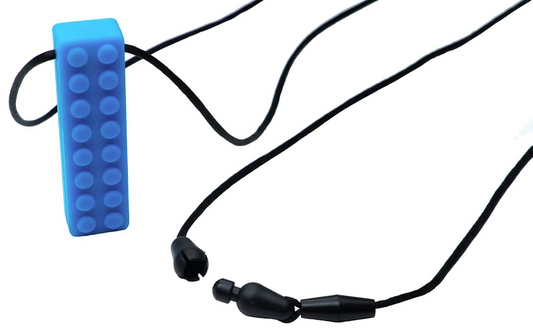 TILCARE Chew Chew calming chewable necklace