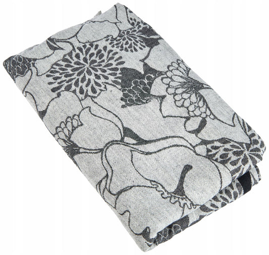 HOPEDIZ ring sling for carrying a baby