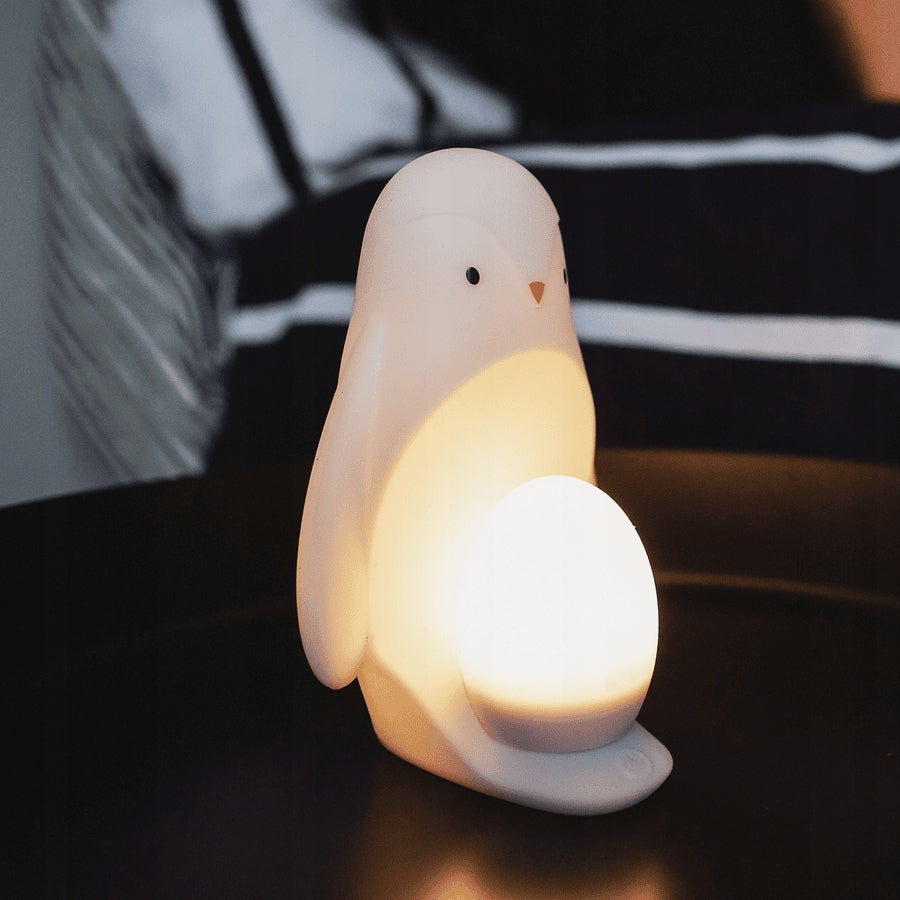 TOMMEE TIPPEE Pingwin 2 w 1 lampka nocna pingwin + lampka przenośna jajko