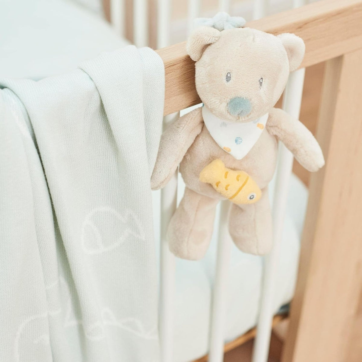 NATTOU Bear Julia cuddly toy with music box