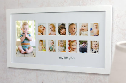PEARHEAD My First Year photo frame